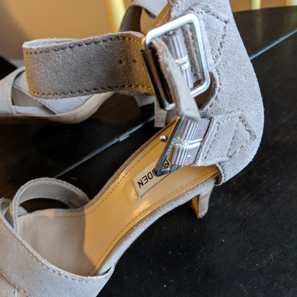 Steve Madden Heels - Picture 2 of 4